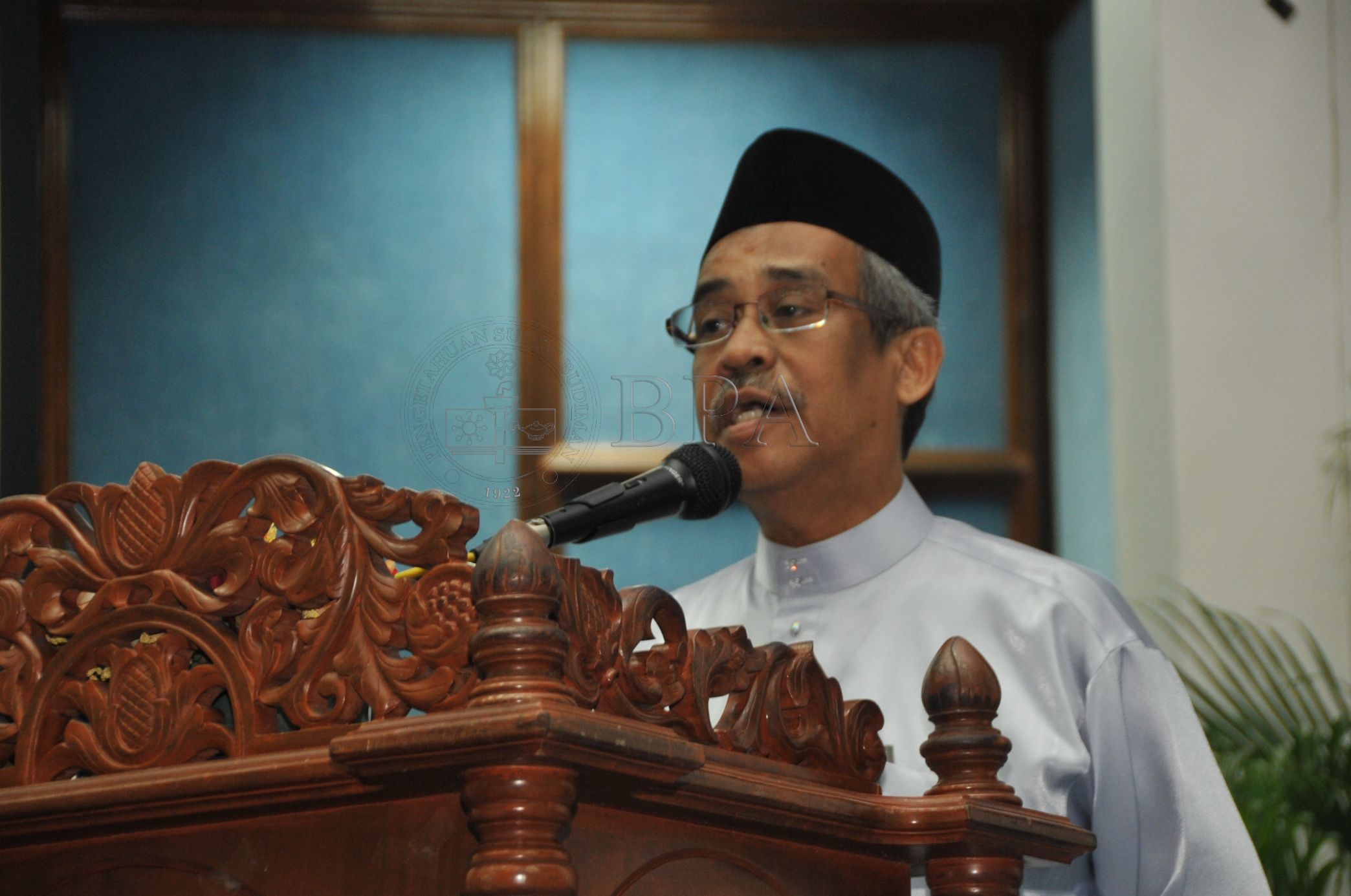 BPA 12 110 APC PRO 5296